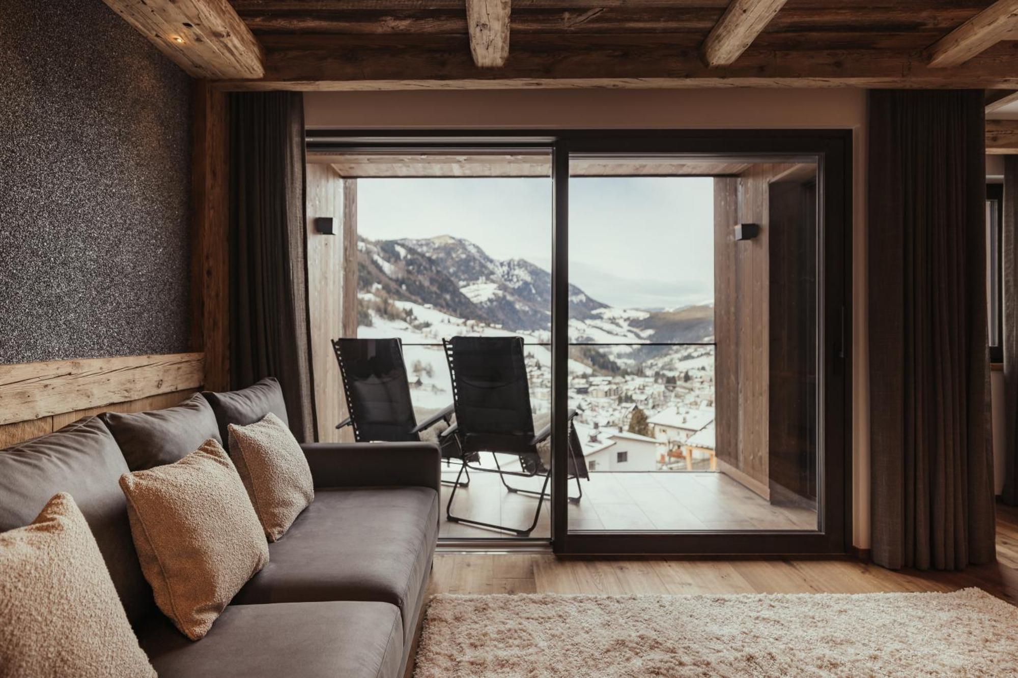 Luxury Chalet P Ortisei Esterno foto