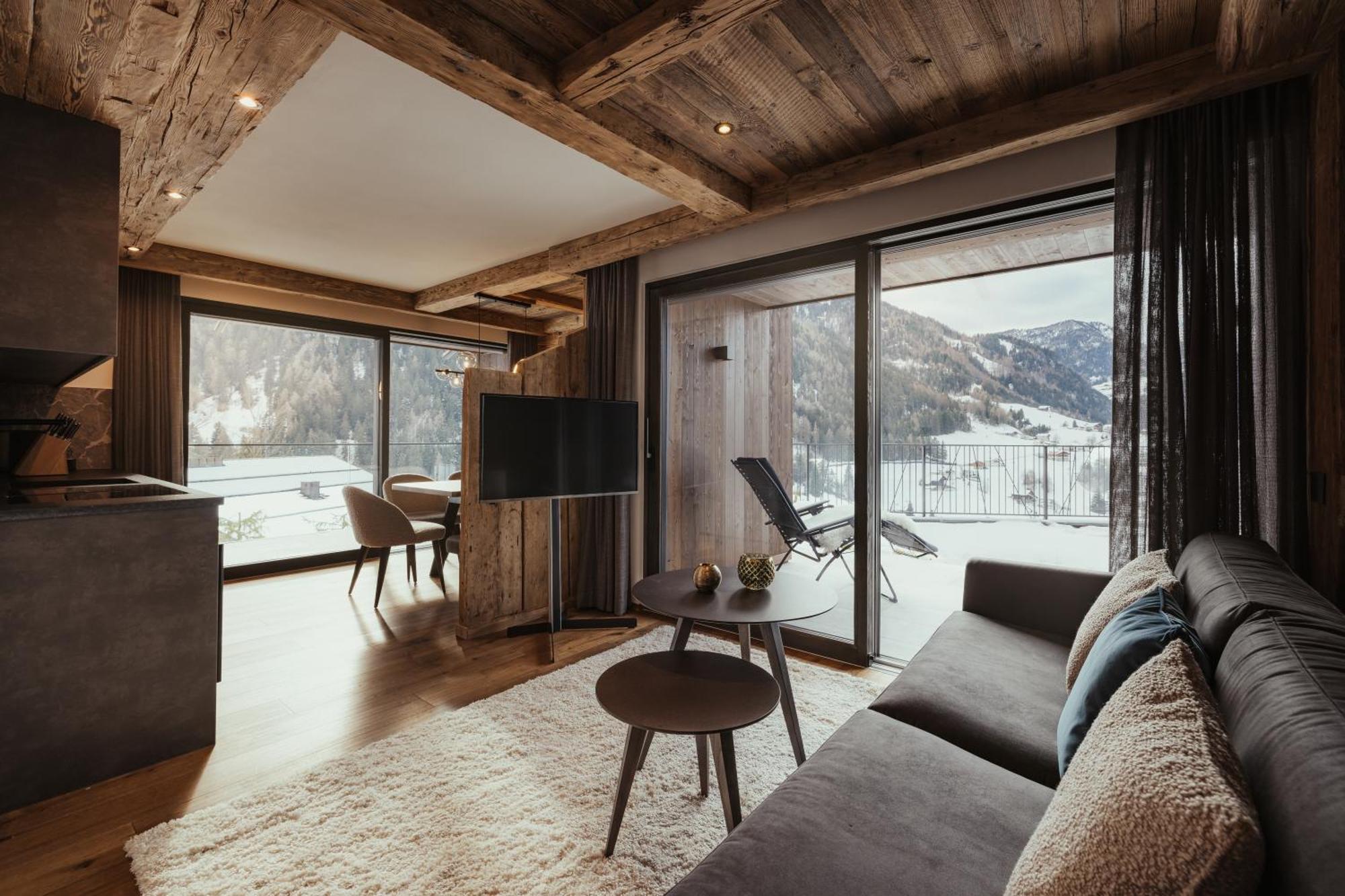 Luxury Chalet P Ortisei Esterno foto